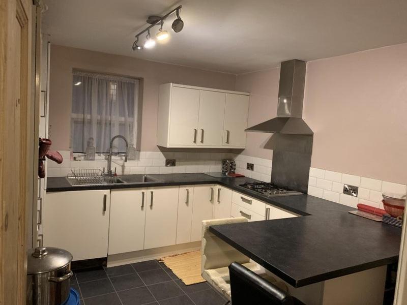 'Aandal House' Bournemouth' Leilighet Poole Eksteriør bilde