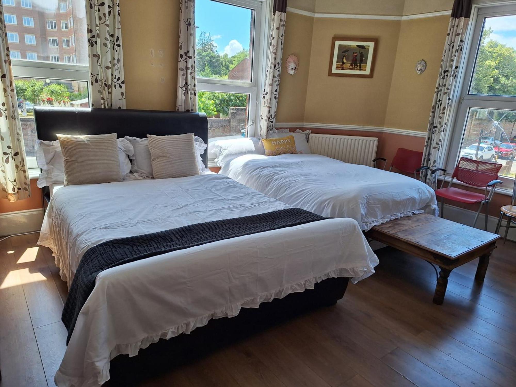 'Aandal House' Bournemouth' Leilighet Poole Eksteriør bilde